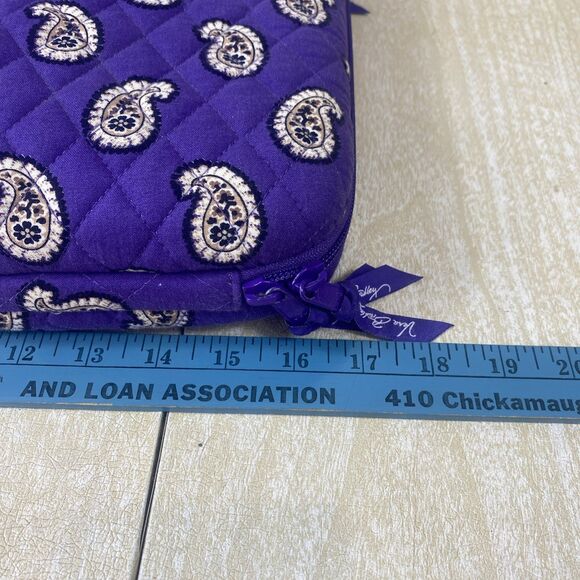 Vera Bradley Hard Shell Laptop, Tablet, I-Pad, or Kindle Crossbody Case - Picture 7 of 8